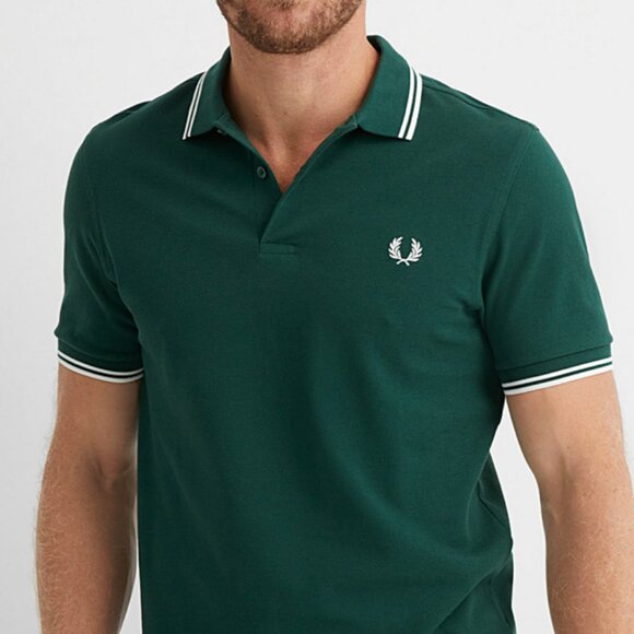 Fred Perry Logo Polo Shirt (Bottle Green) - Picture 3 of 6